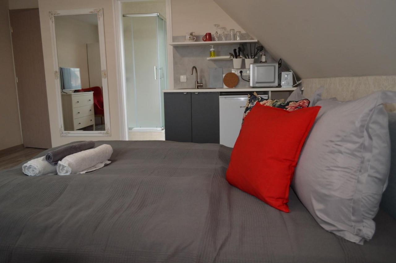 Rebeka Panzio Bed & Breakfast Tihany Luaran gambar
